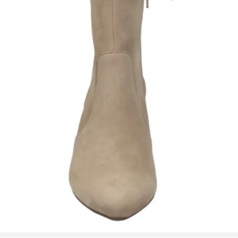 Pointed Toe Bootie Never Worn, In Box - image 7